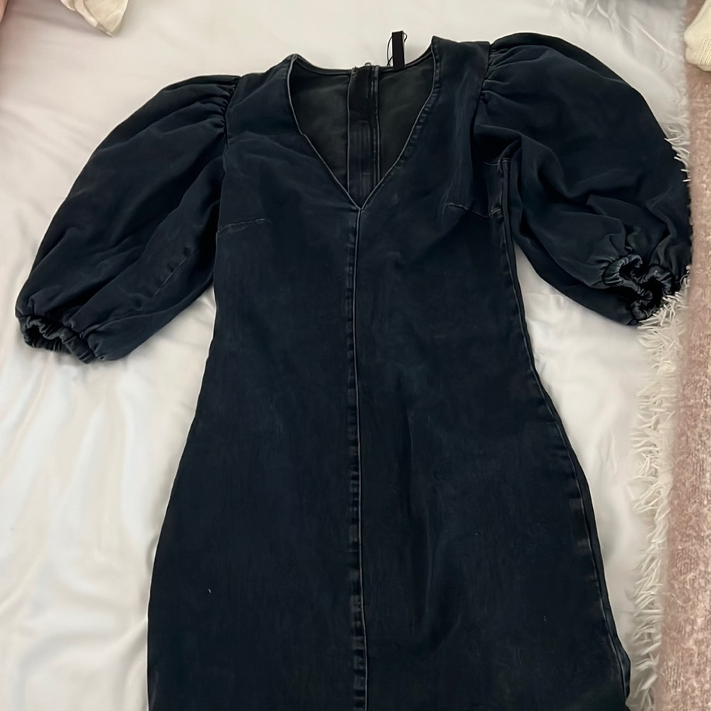 Puff sleeve denim dress